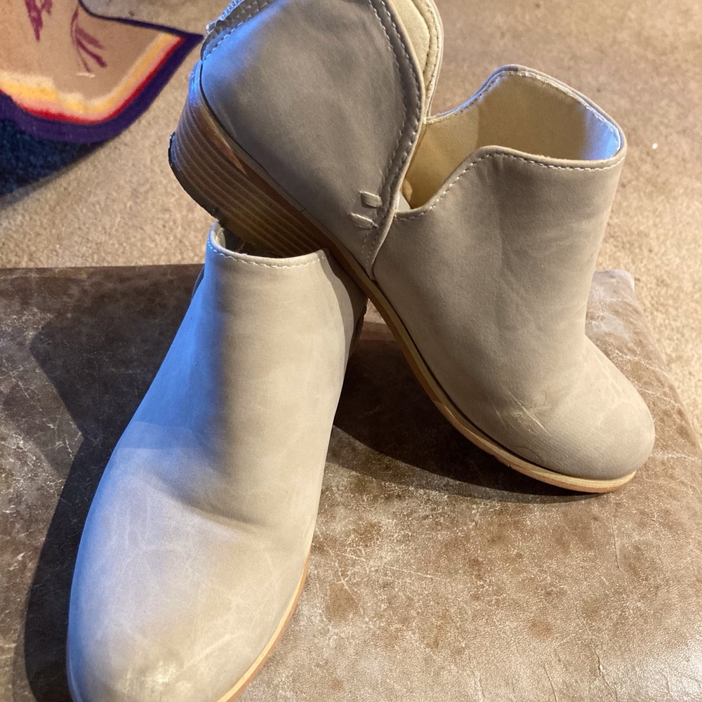 Back zip Boot - Picture 7 of 7